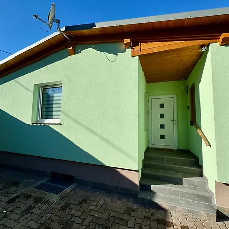 公寓 Greenhouse With Aircondition And Garden *