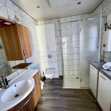 Appartement Greenhouse With Aircondition And Garden *