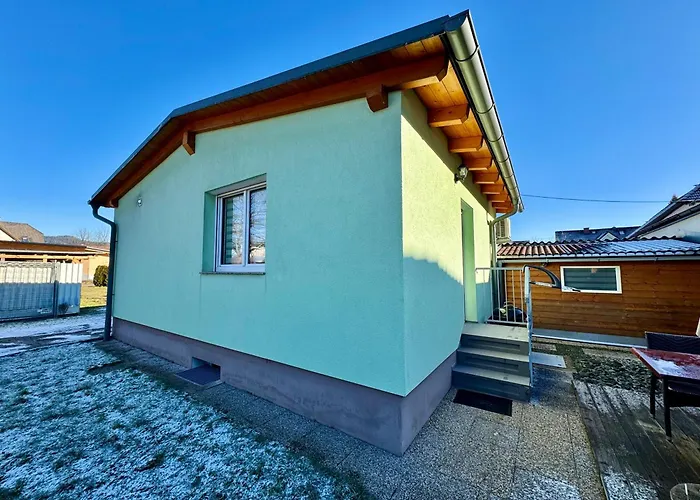 Greenhouse With Aircondition And Garden
