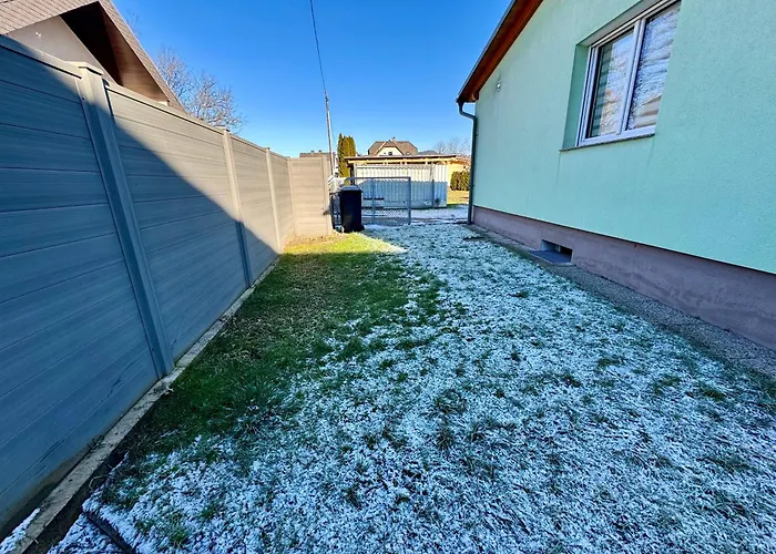 Greenhouse With Aircondition And Garden Klagenfurt am Woerthersee